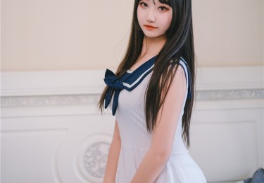 91chigua情感直击专栏：揭秘明星在私密会面中那段低语“请别离开”的秘密如何引爆网友热情