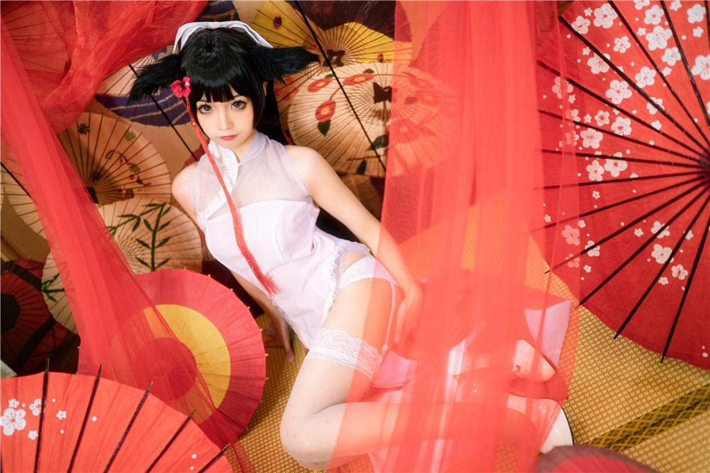 【麻豆app官网版】柔情私语:捕捉明星夜会时那句令人心动的“别走”,直击内心