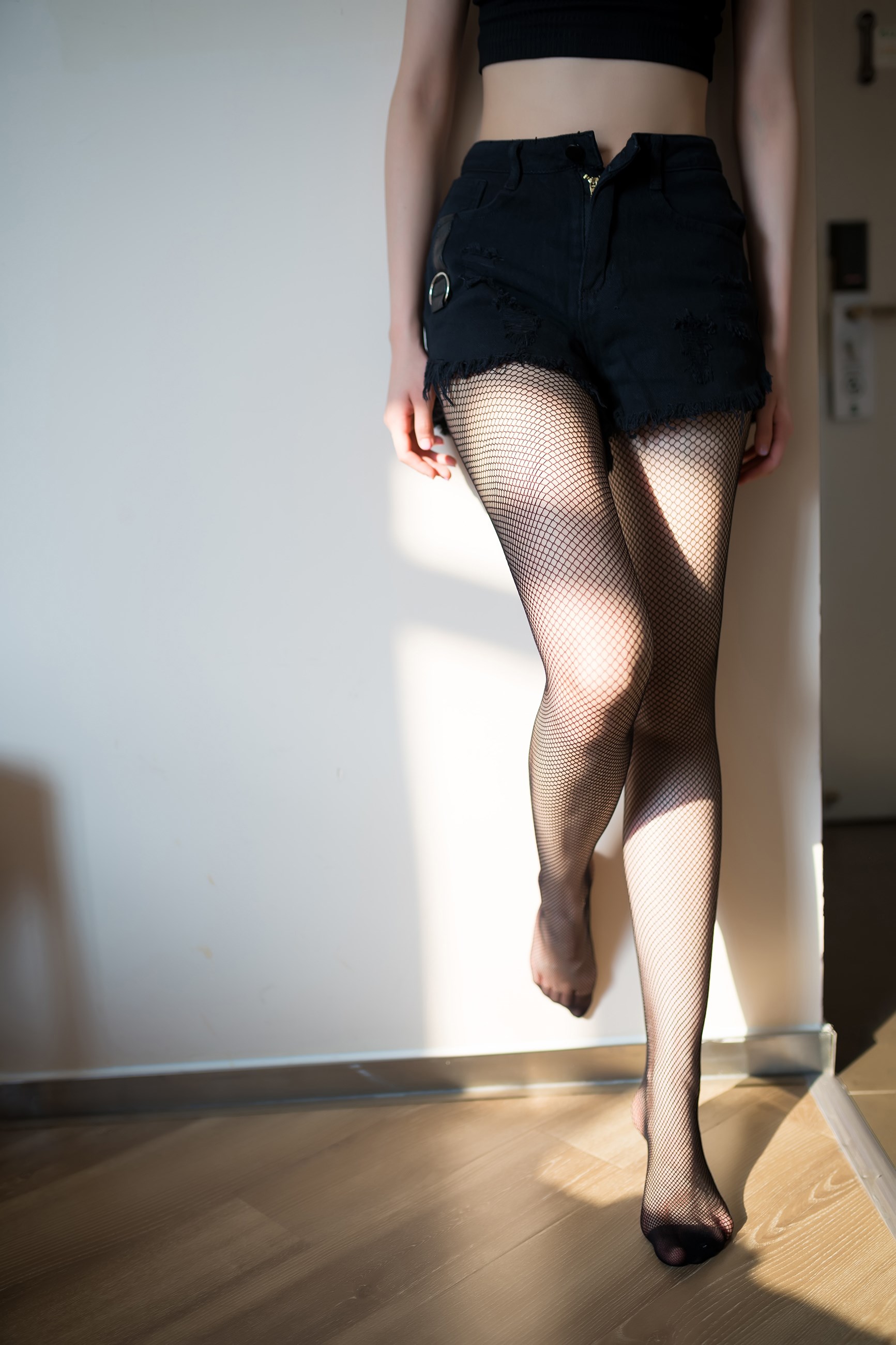 吃瓜爆料网深夜直击：记录明星包间中那段低语如何在夜幕中化作秘密情感的终极密码